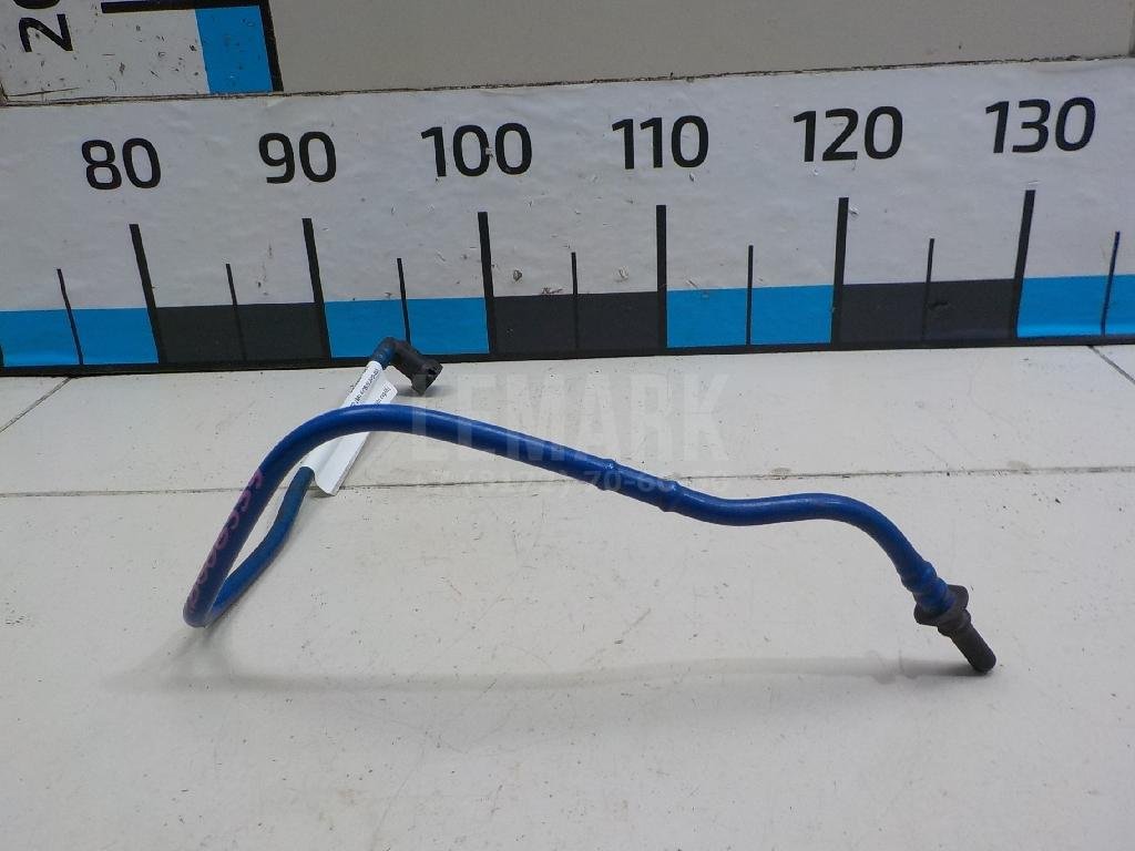 Трубка топливная