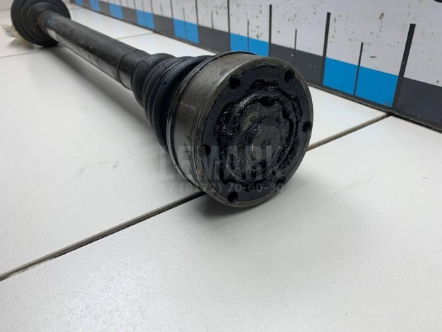 Полуось передняя правая