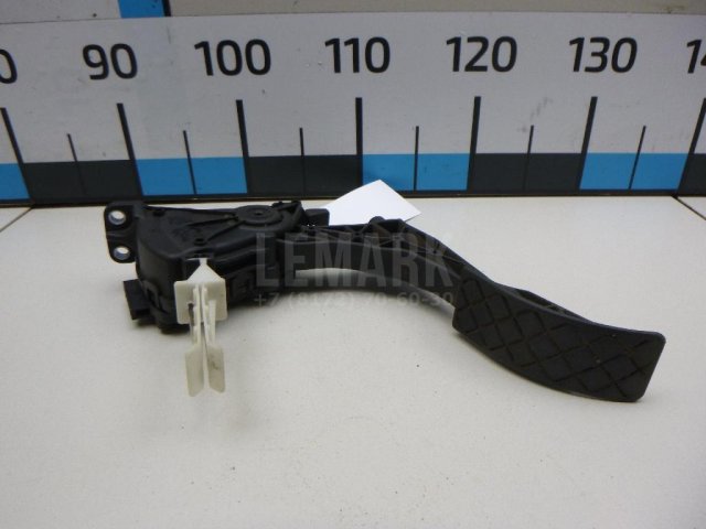 Педаль газа