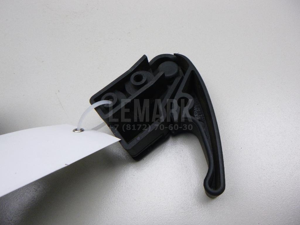 Ручка открывания капота