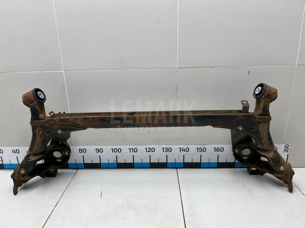 Балка задняя