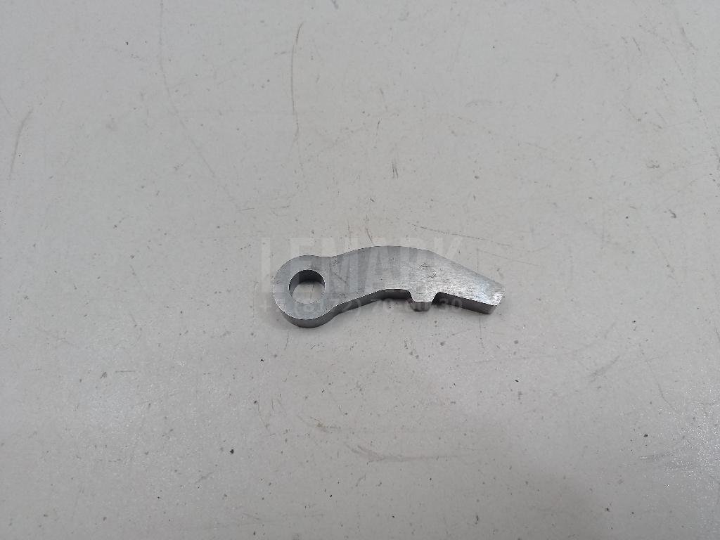 Фиксатор вала КПП