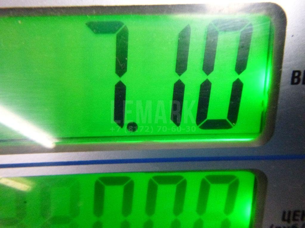 Кулак поворотный передний правый