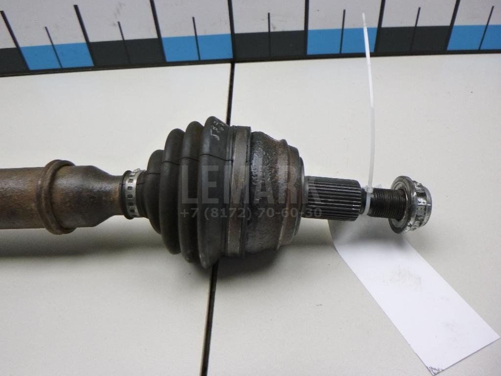 Полуось передняя правая