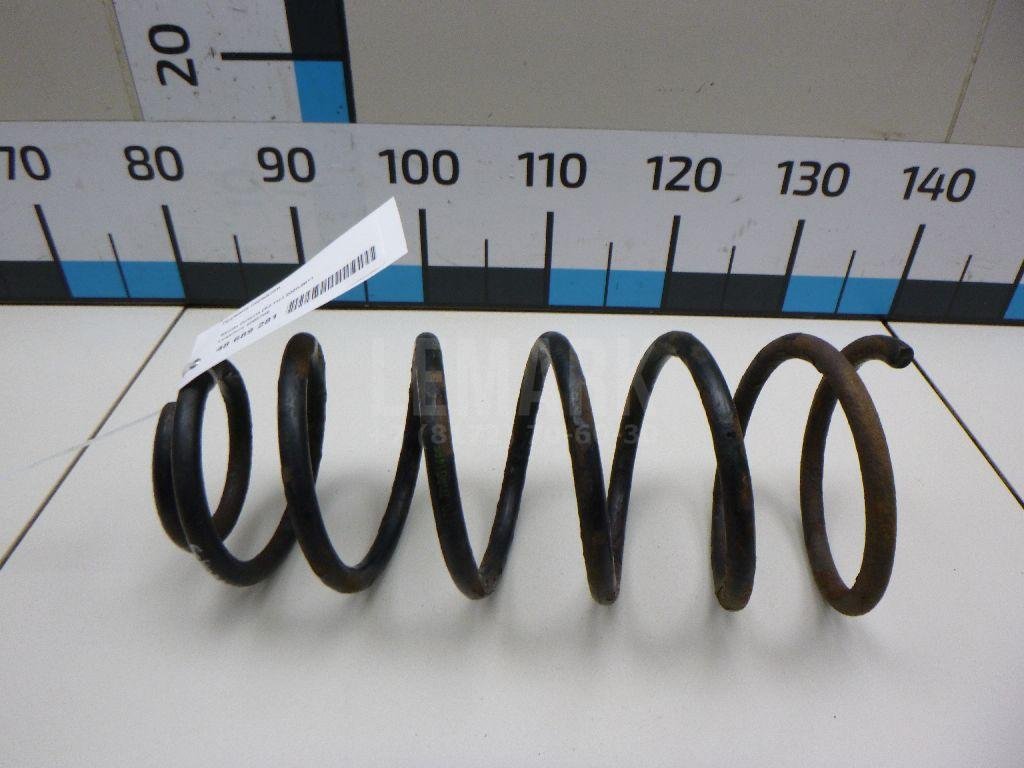 Пружина передняя