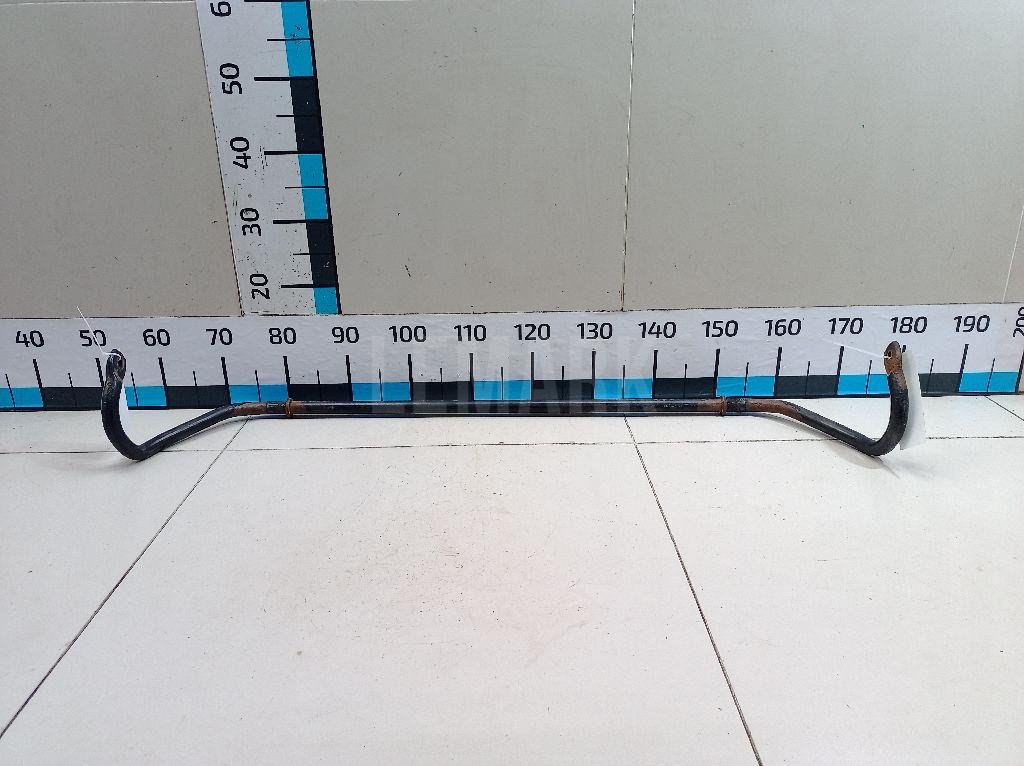 Стабилизатор передний