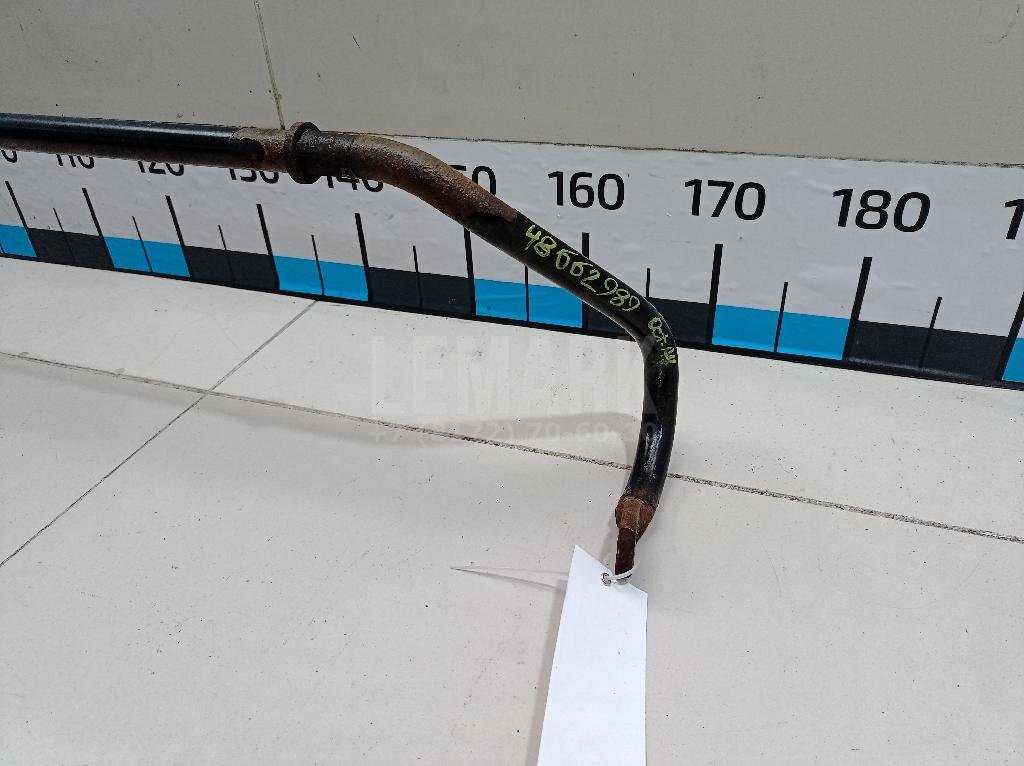 Стабилизатор передний