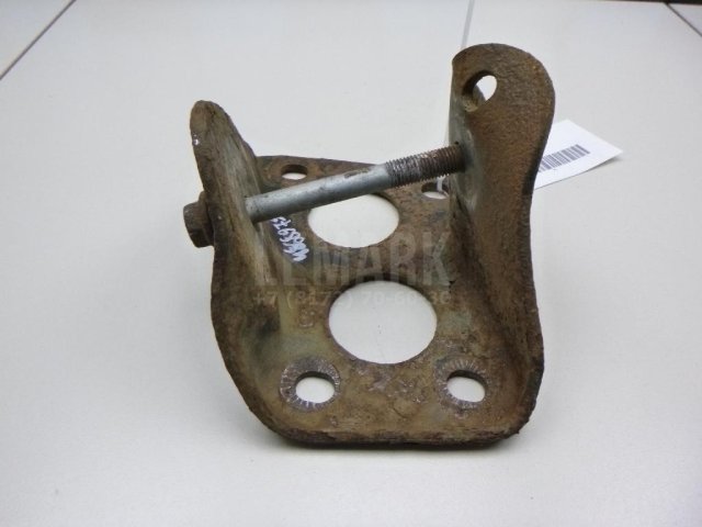 Кронштейн задней балки