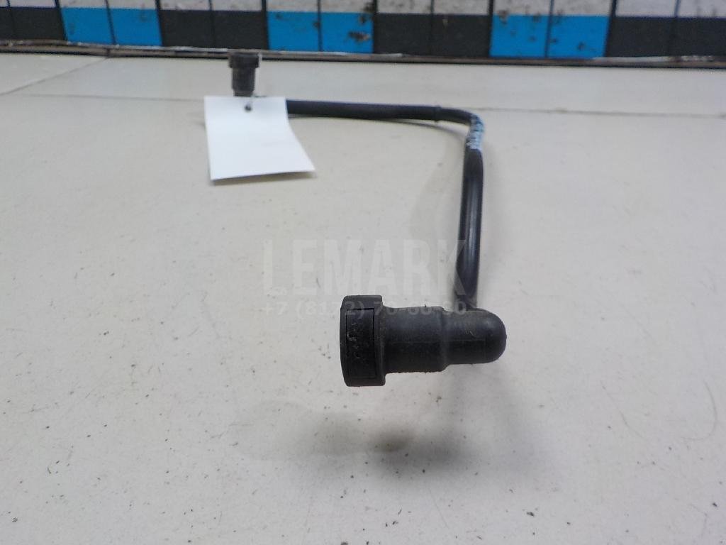 Трубка топливная