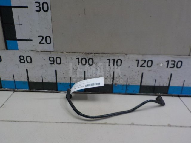 Трубка топливная