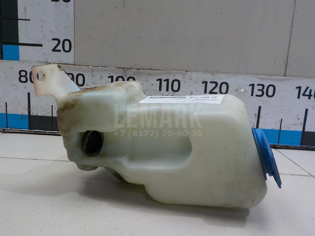 Бачок омывателя лобового стекла