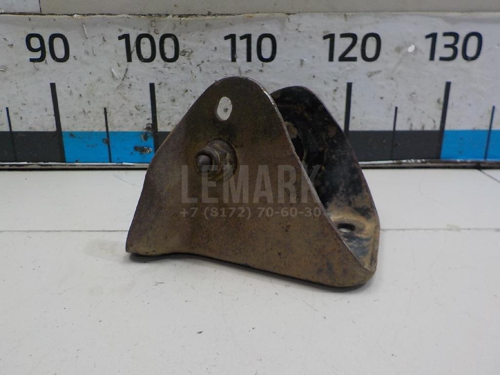 Кронштейн задней балки