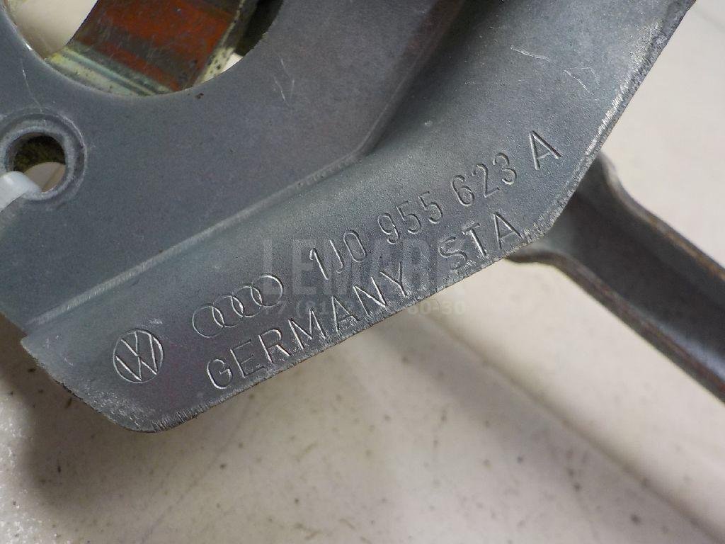 Трапеция стеклоочистителей