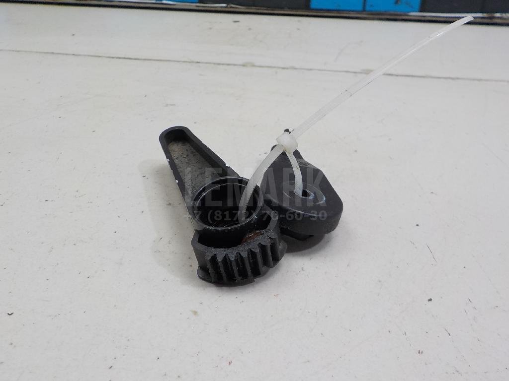 Тяга привода отопителя