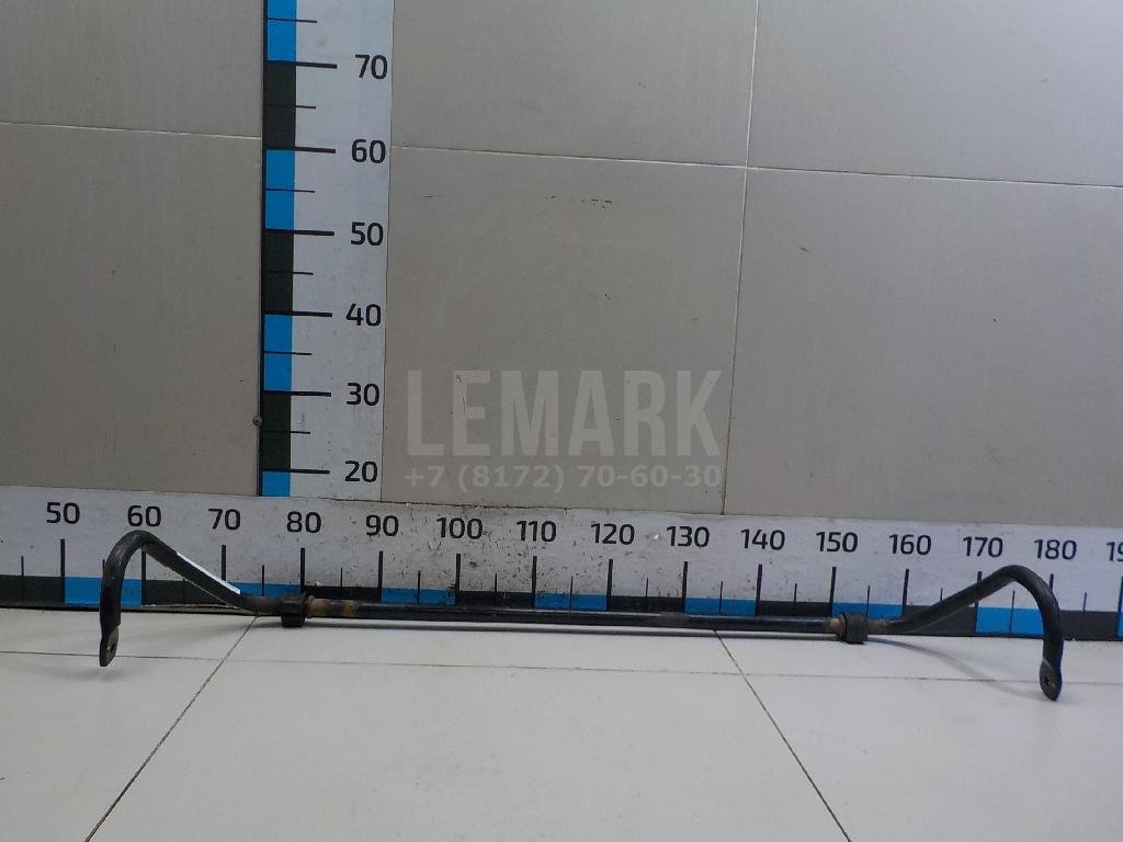 Стабилизатор передний