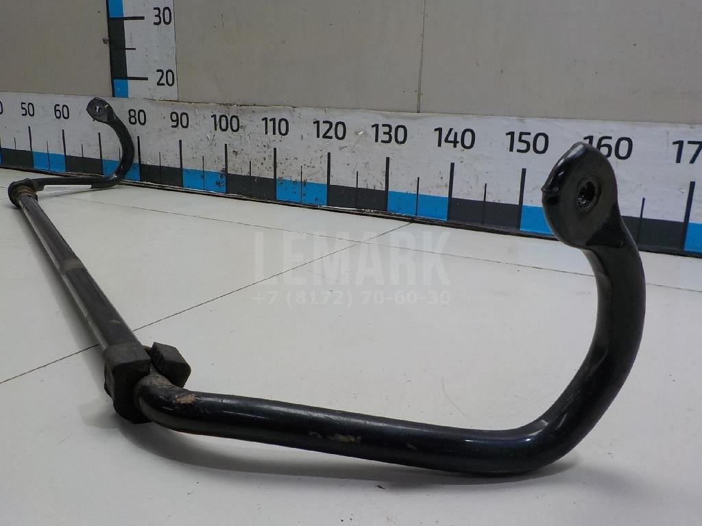 Стабилизатор передний