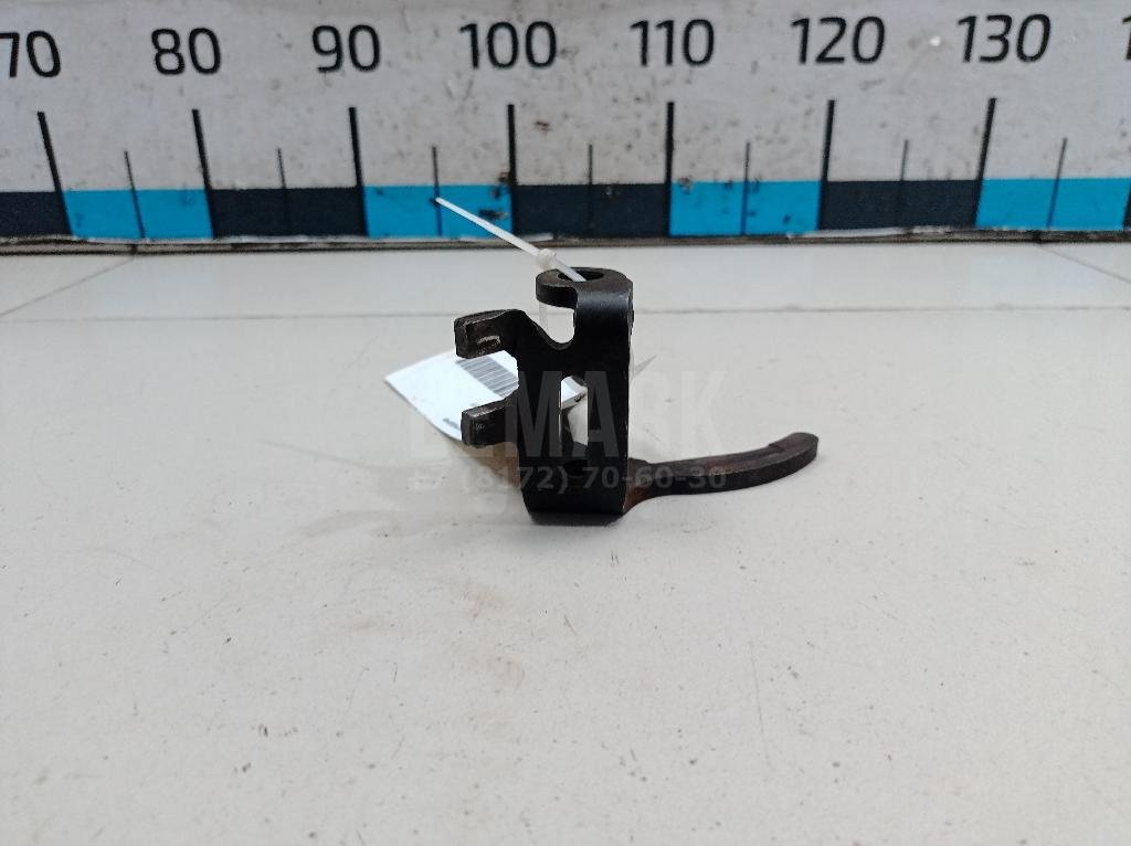 Вилка включения передачи