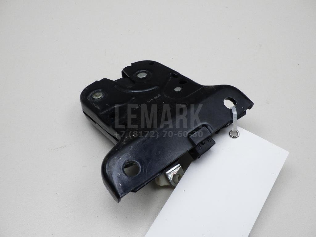 Замок багажника