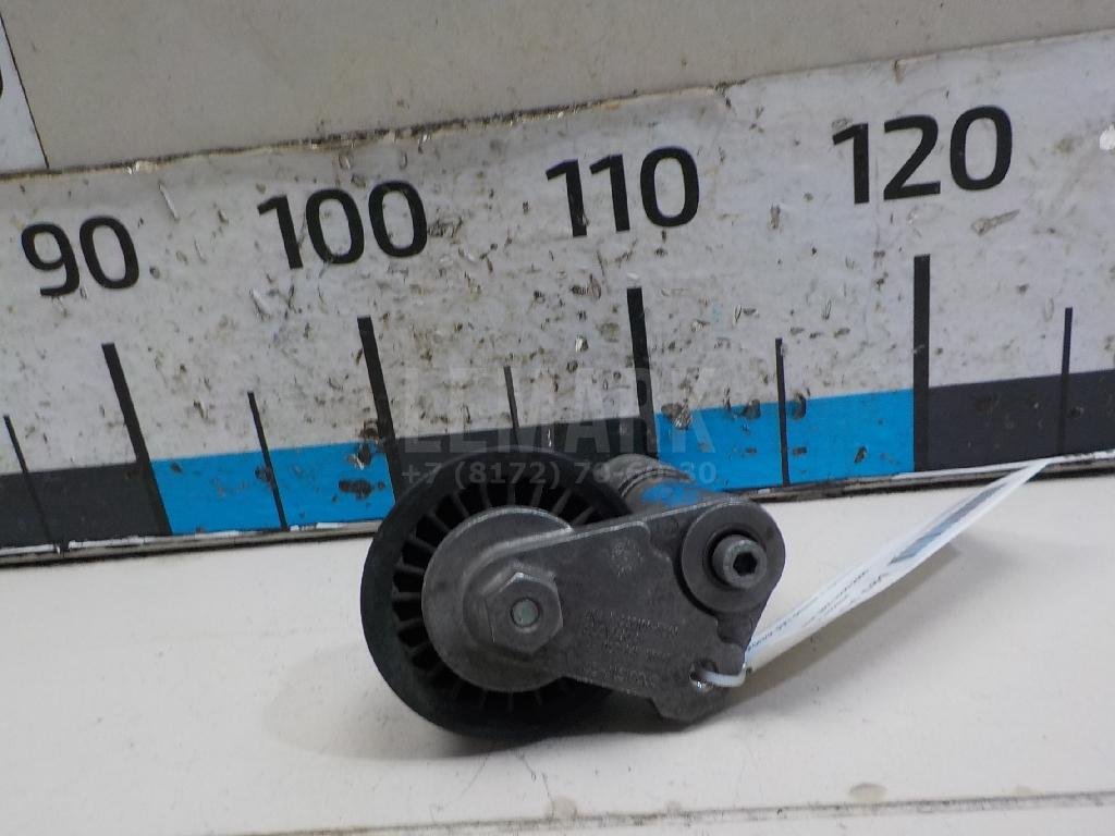 Ролик руч.ремня с кронштейном