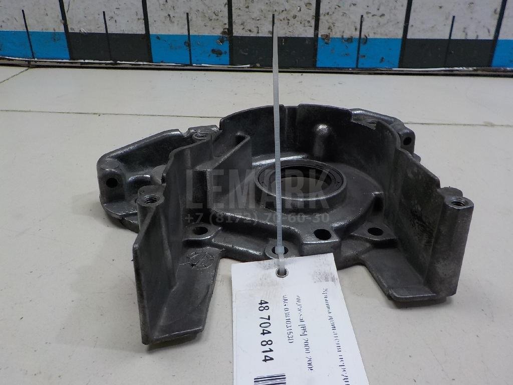 Крышка двигателя передняя