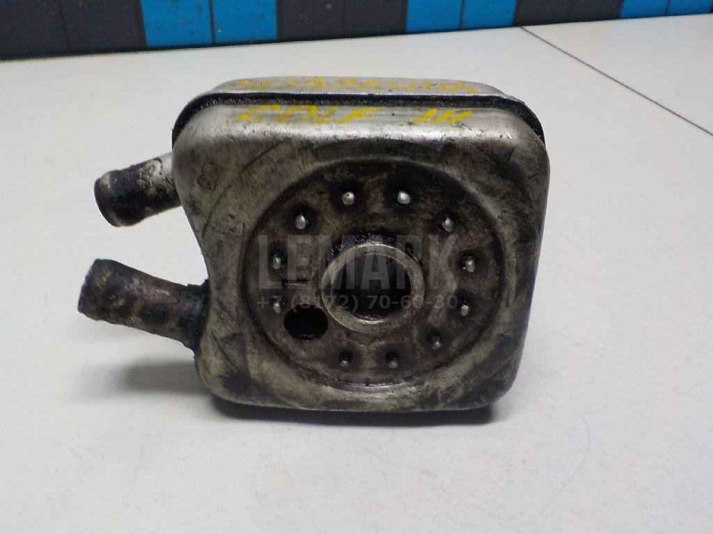 Радиатор масляный для  Audi A4 [B8] 2007-2015