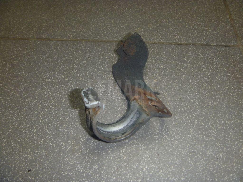 Кронштейн крепления переднего стабилизатора