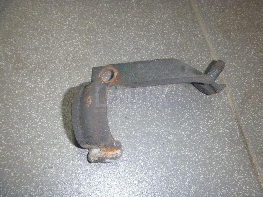 Кронштейн крепления переднего стабилизатора