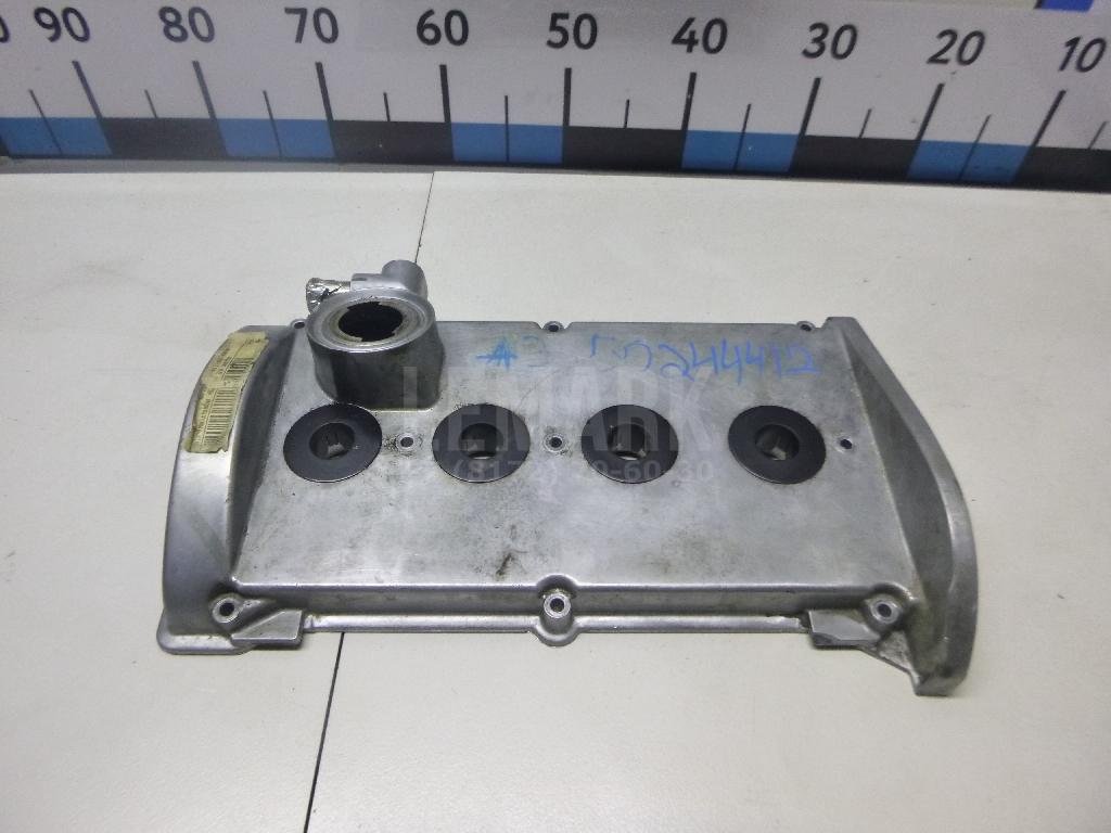 Крышка головки блока (клапанная)