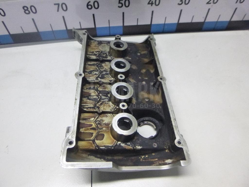 Крышка головки блока (клапанная)