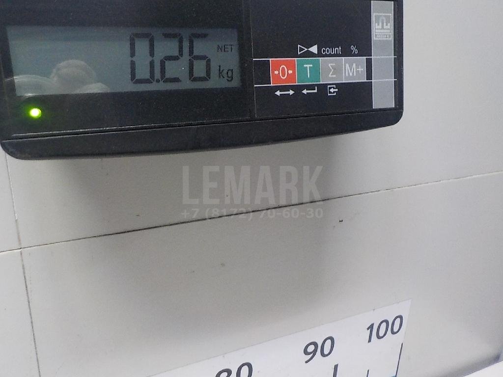 Направляющая заднего бампера правая