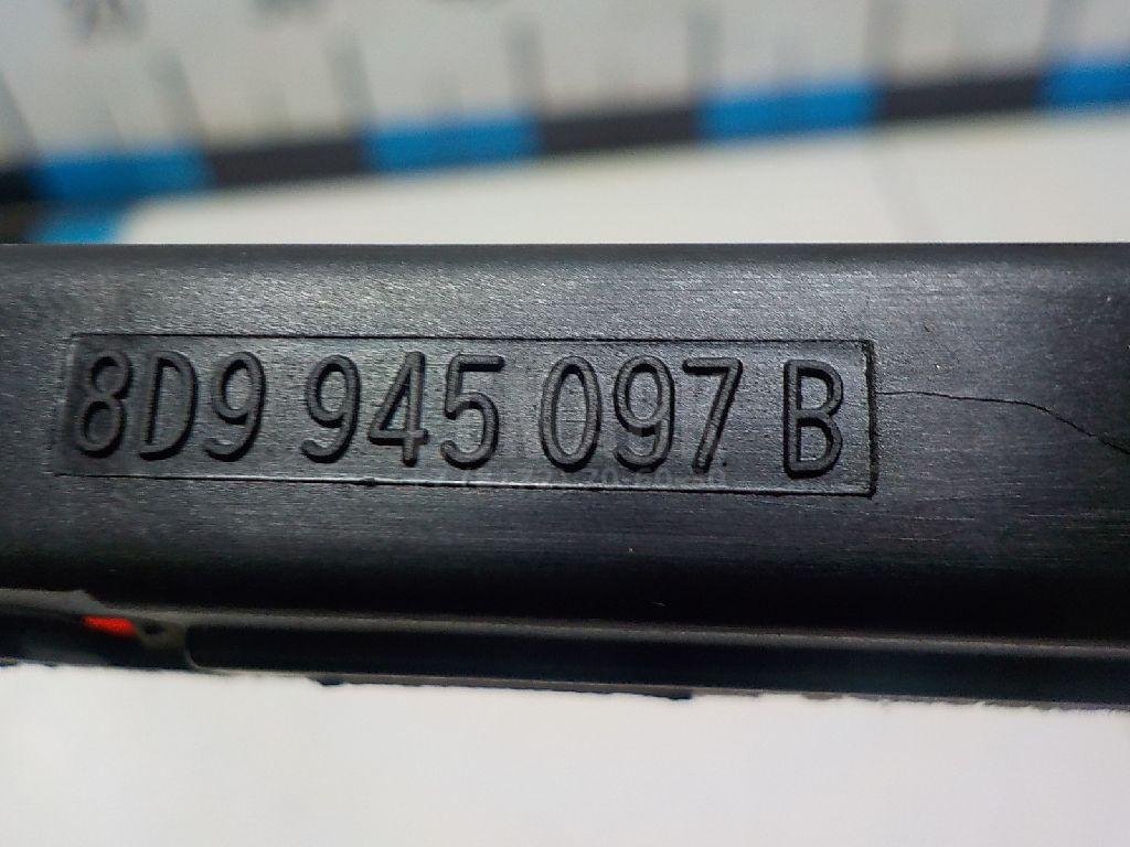 Фонарь задний (стоп сигнал)