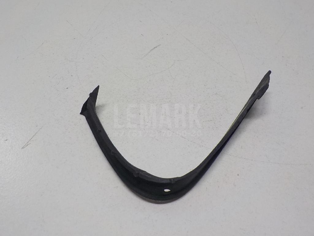 Уплотнитель фары для  Audi 80/90 [B2] 0-1986