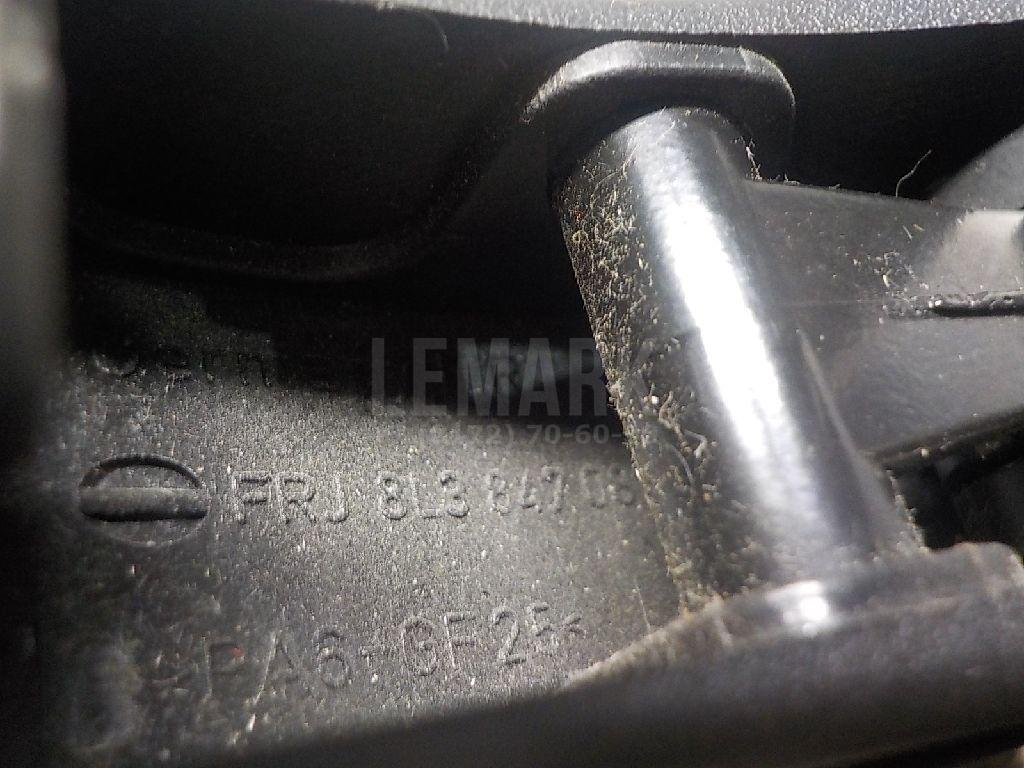 Замок бокового стекла