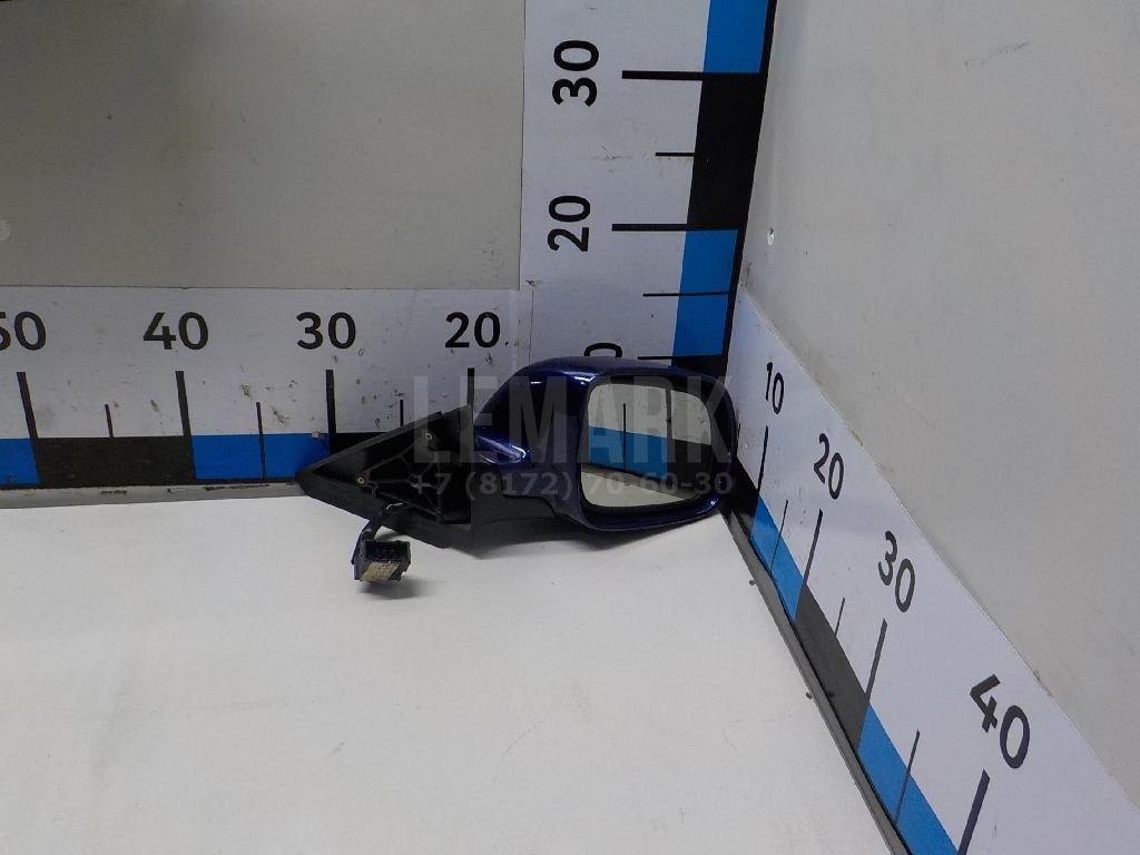 Зеркало правое электрическое