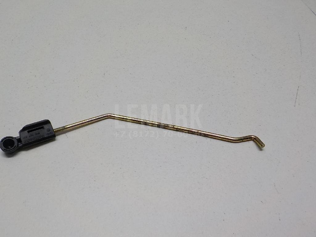 Тяга замка багажника