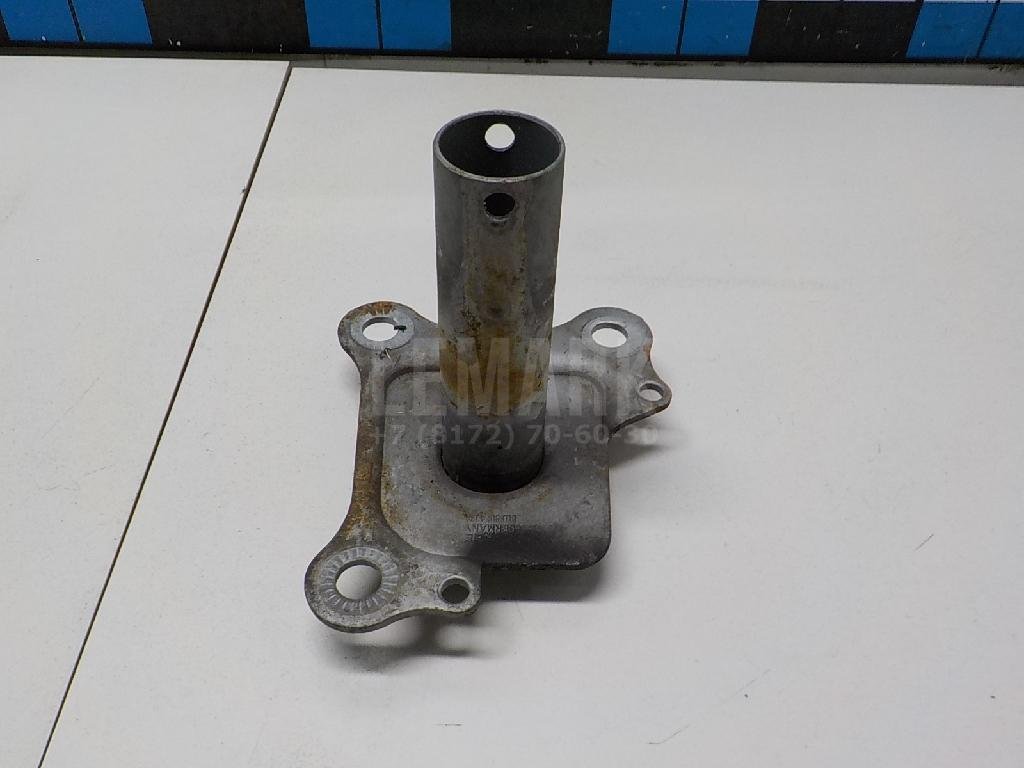Кронштейн усилителя переднего бампера левый