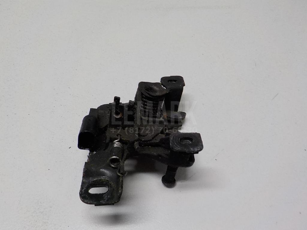 Замок капота