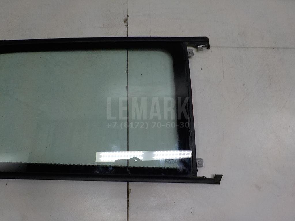 Стекло кузовное открывающееся (форточка) левое
