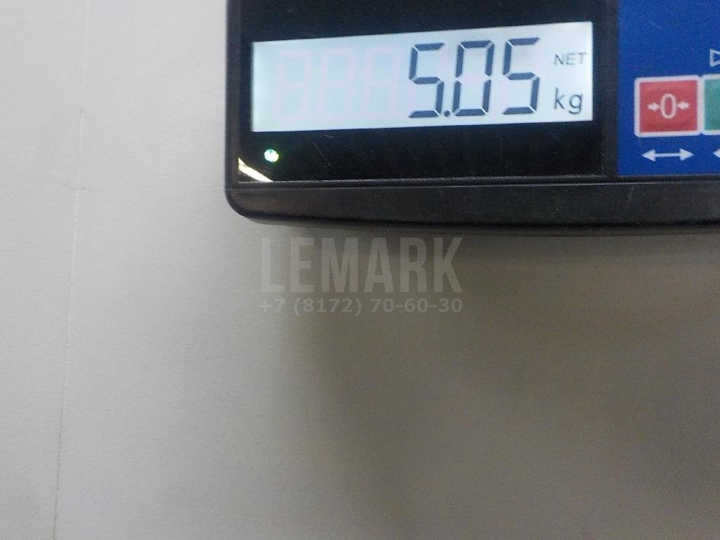 Стекло двери багажника