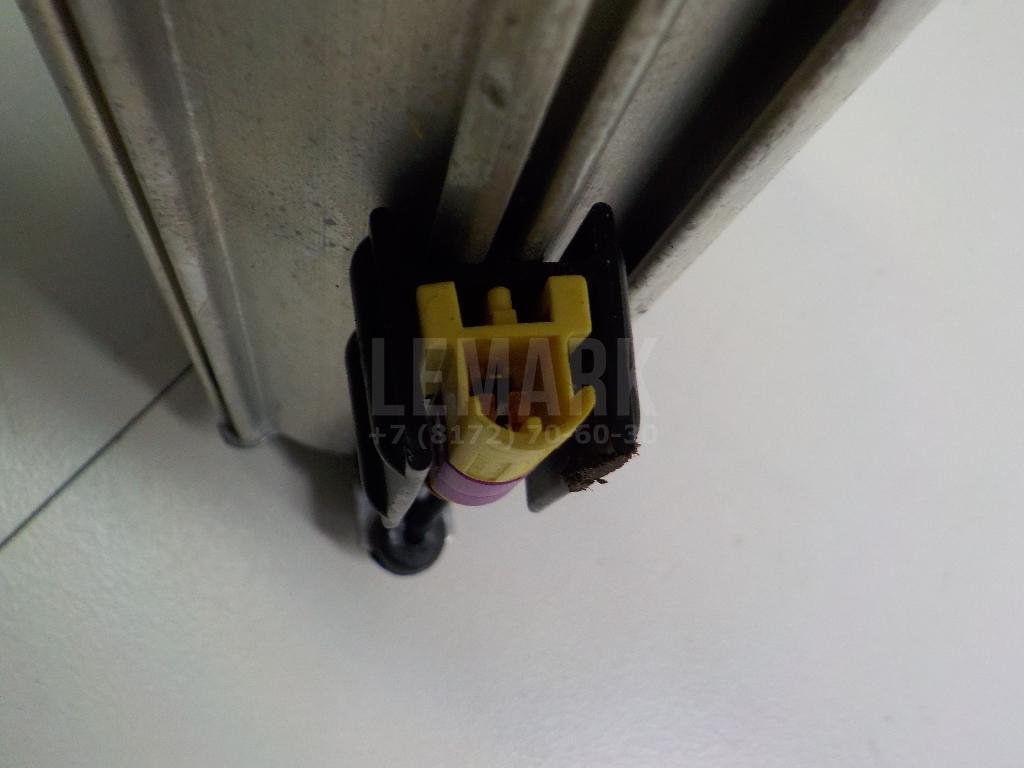 Подушка безопасности пассажирская (в торпедо)