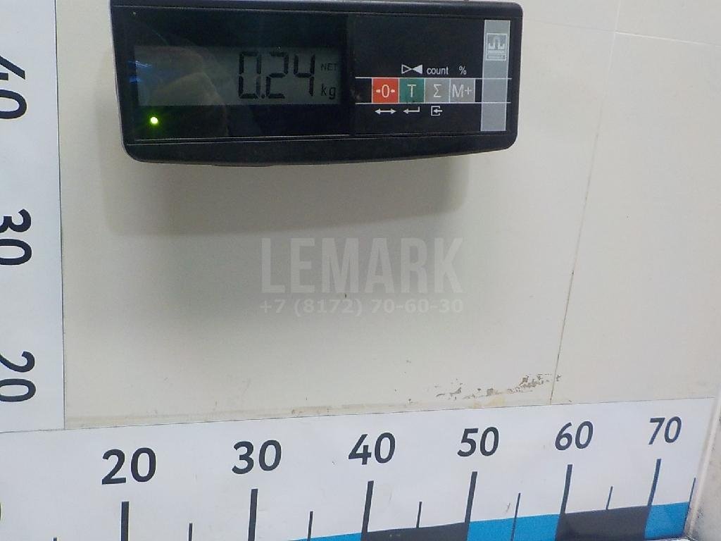 Направляющая заднего бампера правая