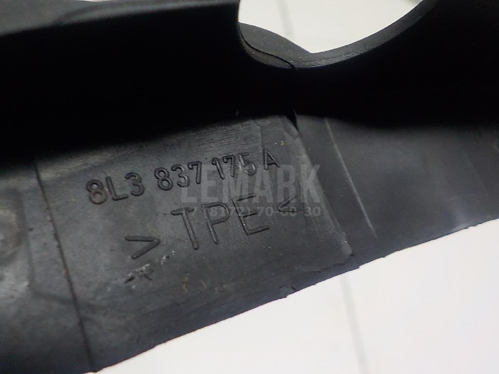 Уплотнитель (внутри) для  Audi A3 (8Y) 2020