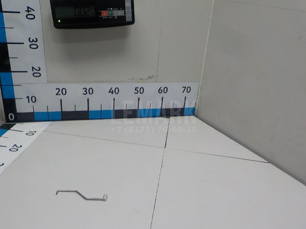 Тяга замка багажника