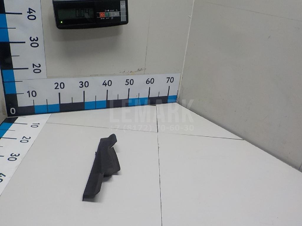 Воздуховод радиатора правый