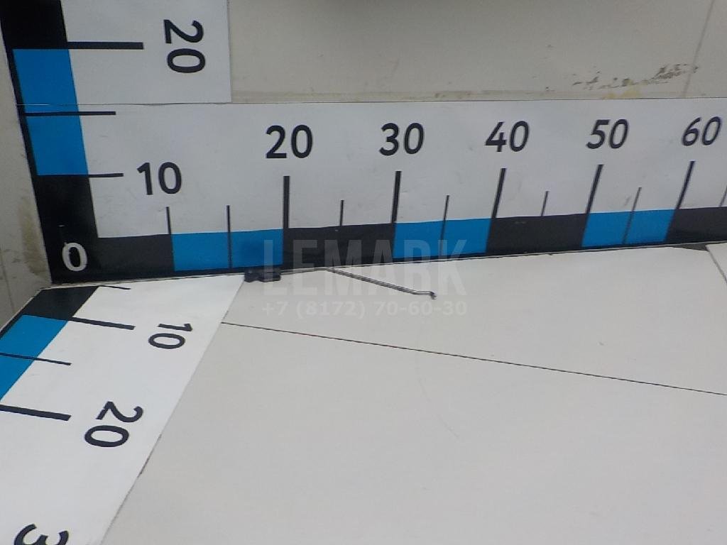 Тяга замка багажника