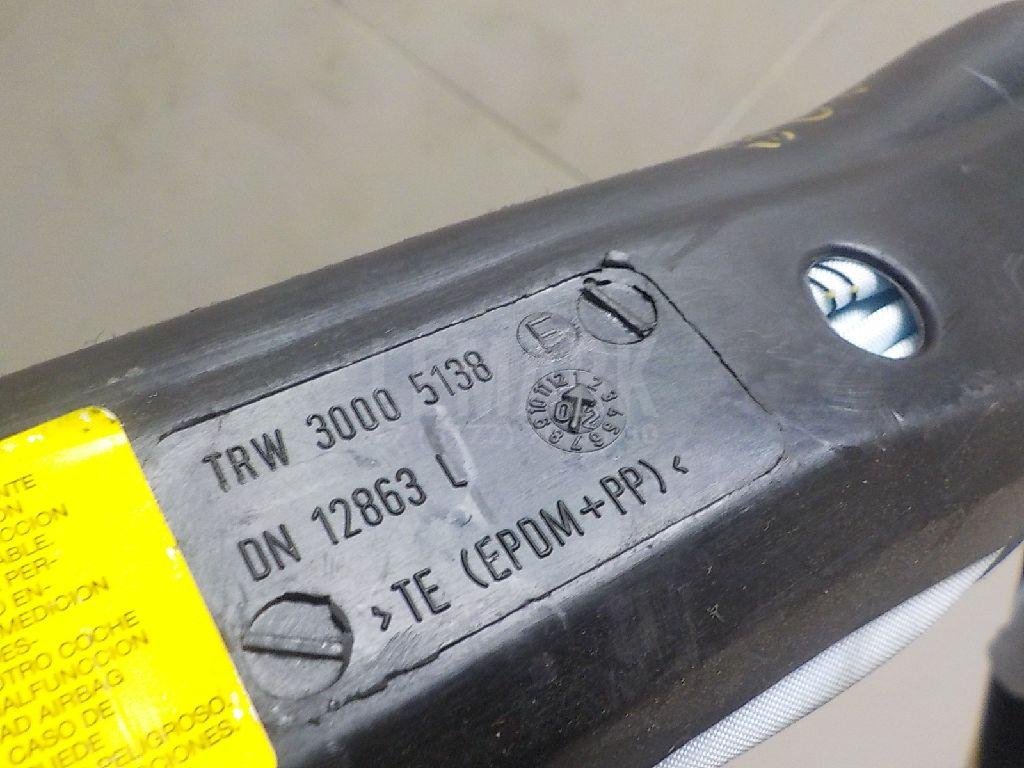 Подушка безопасности боковая (шторка)