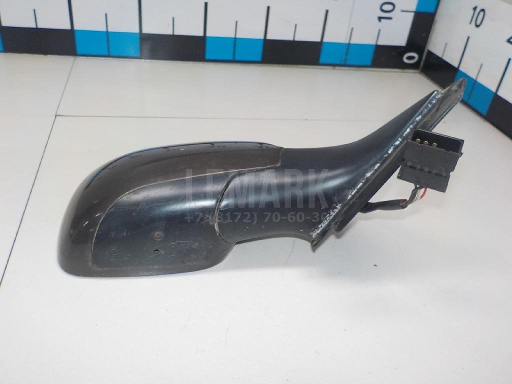 Зеркало правое электрическое