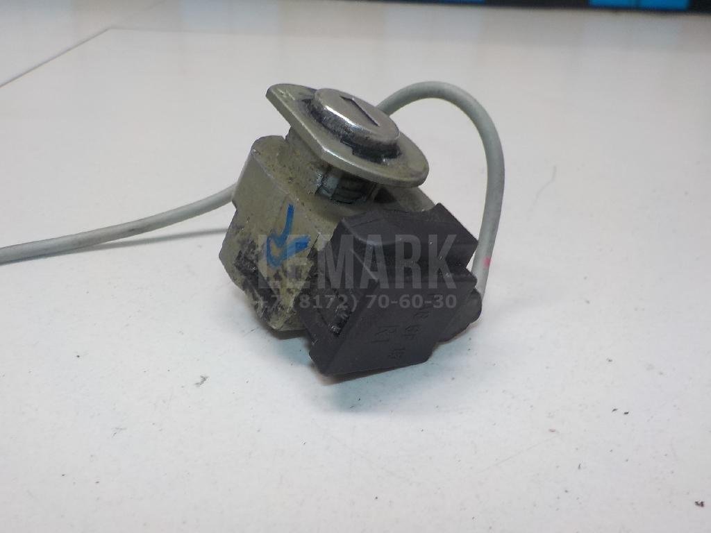 Вставка замка двери прав.