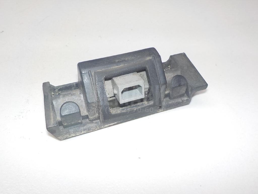 Кронштейн фонаря для  Audi A4 [B7] 2005-2007