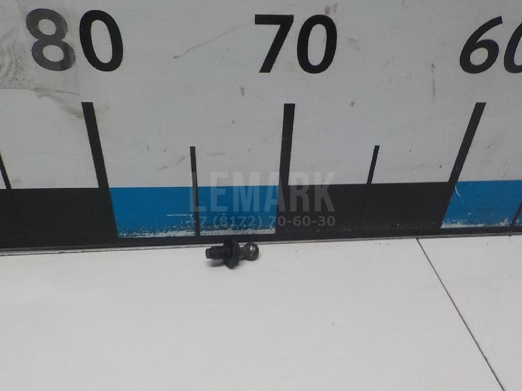 Крепеж газового упора